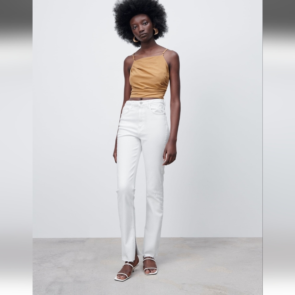 NWT Zara Super High Rise Slim Leg Flare Jeans With Split Hems, Size 2 - Picture 3 of 10